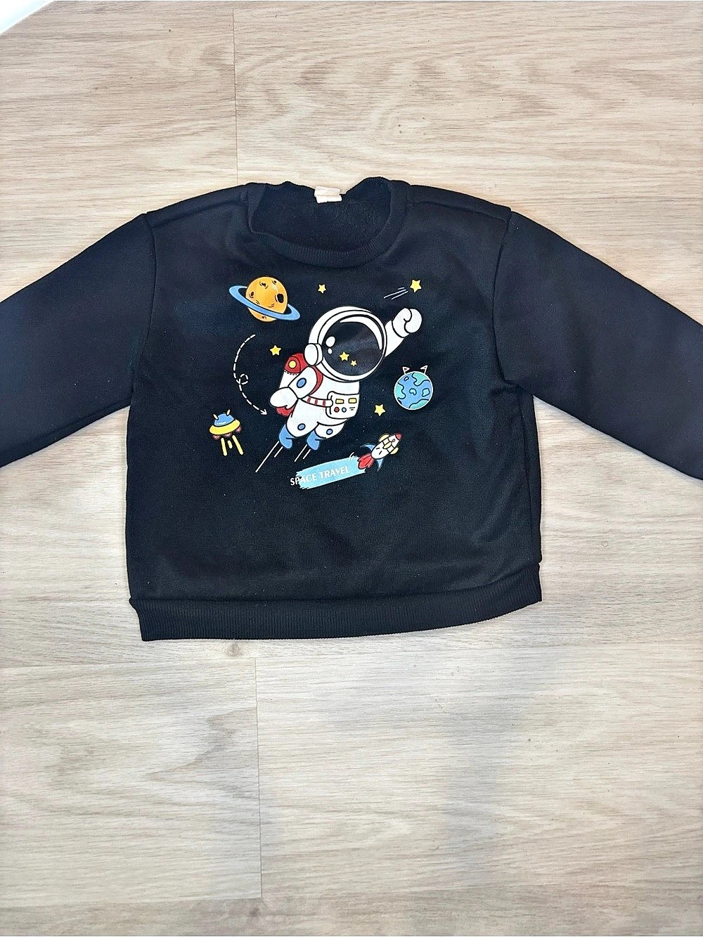 SHEIN Space Astronaut Graphic Sweatshirt Size 2-3Y
